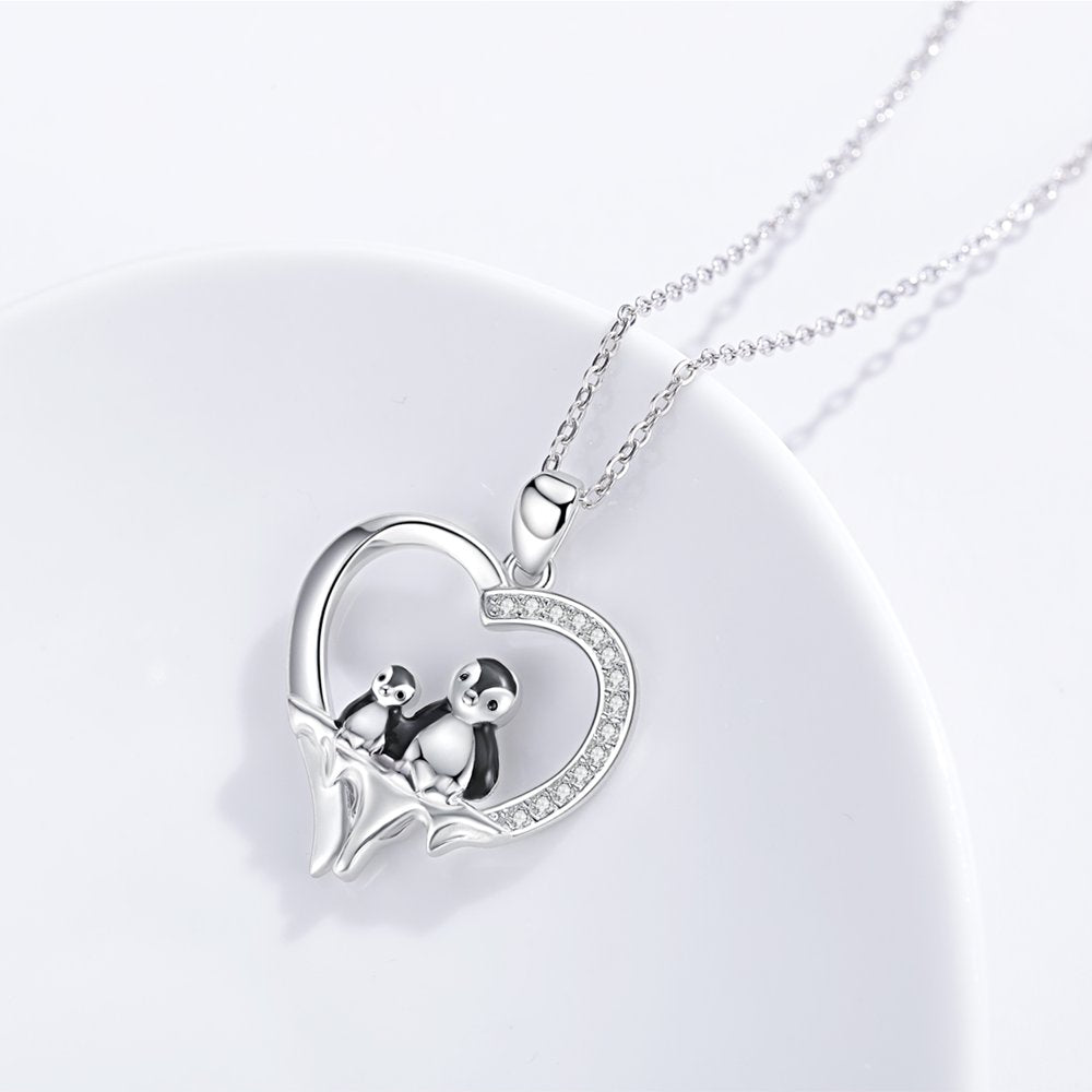 Penguin Necklace for Women Girls 925 Sterling Silver Mama Mom Necklace Heart Penguin Pendant Necklace Cute Animal Necklace Mother Necklace Penguin Jewelry Gifts for Mother's Day