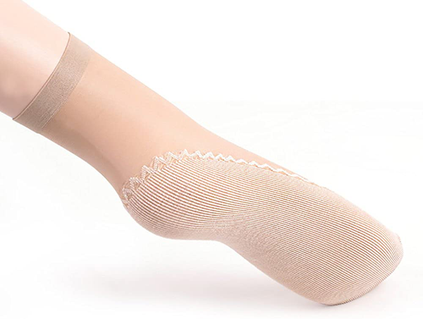 Ueither Women's 6 Pairs Silky Anti-Slip Cotton Sole Sheer Ankle High Tights  Hosiery Socks Reinforced Toe (4 Pairs Beige & 2 Pairs Black) at   Women's Clothing store