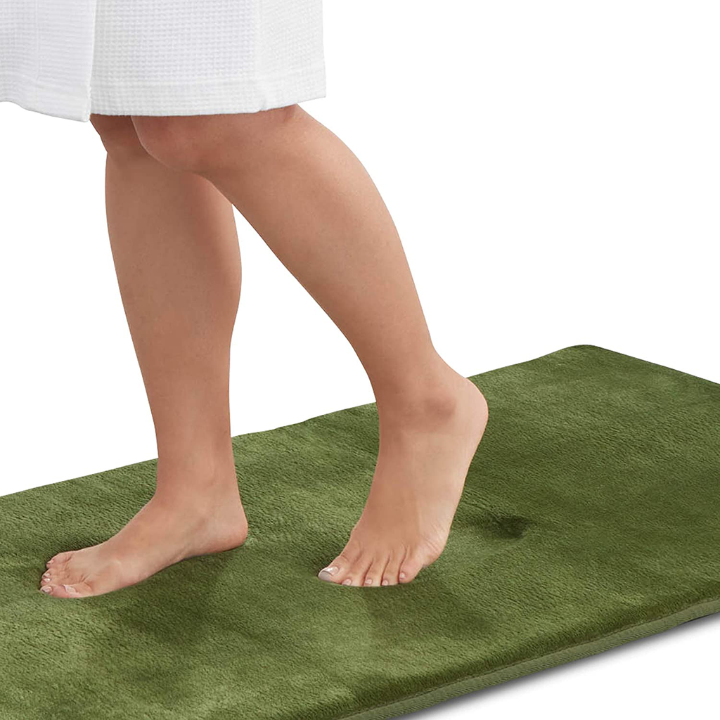Genteele Memory Foam Bath Mat Non Slip Absorbent Super Cozy Velvet Bathroom Rug Carpet (22 inches X 36 inches, Green)