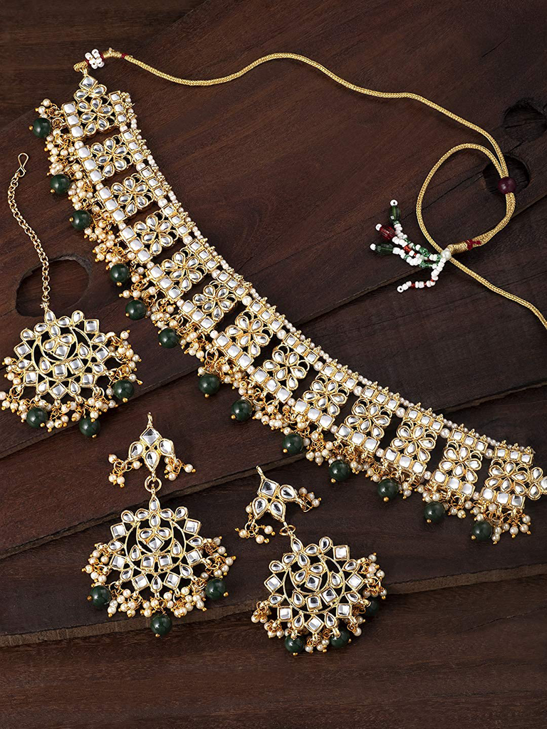 Aheli Elegant Indian Wedding Wear Faux Kundan Studded Choker Necklace with Maang Tikka Set Ethnic Fashion Jewelry for Women