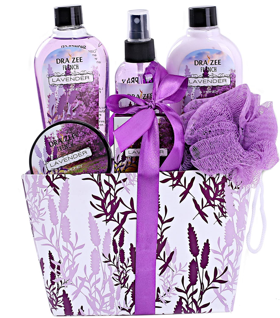 Spa Basket for Women W/Refreshing “Seductive Vanilla” Fragrance by Draizee- #1 Best Gift for Valentine – Luxury Bath & Body Set Includes 100% Natural Cream’S Lotion’S & Much More!