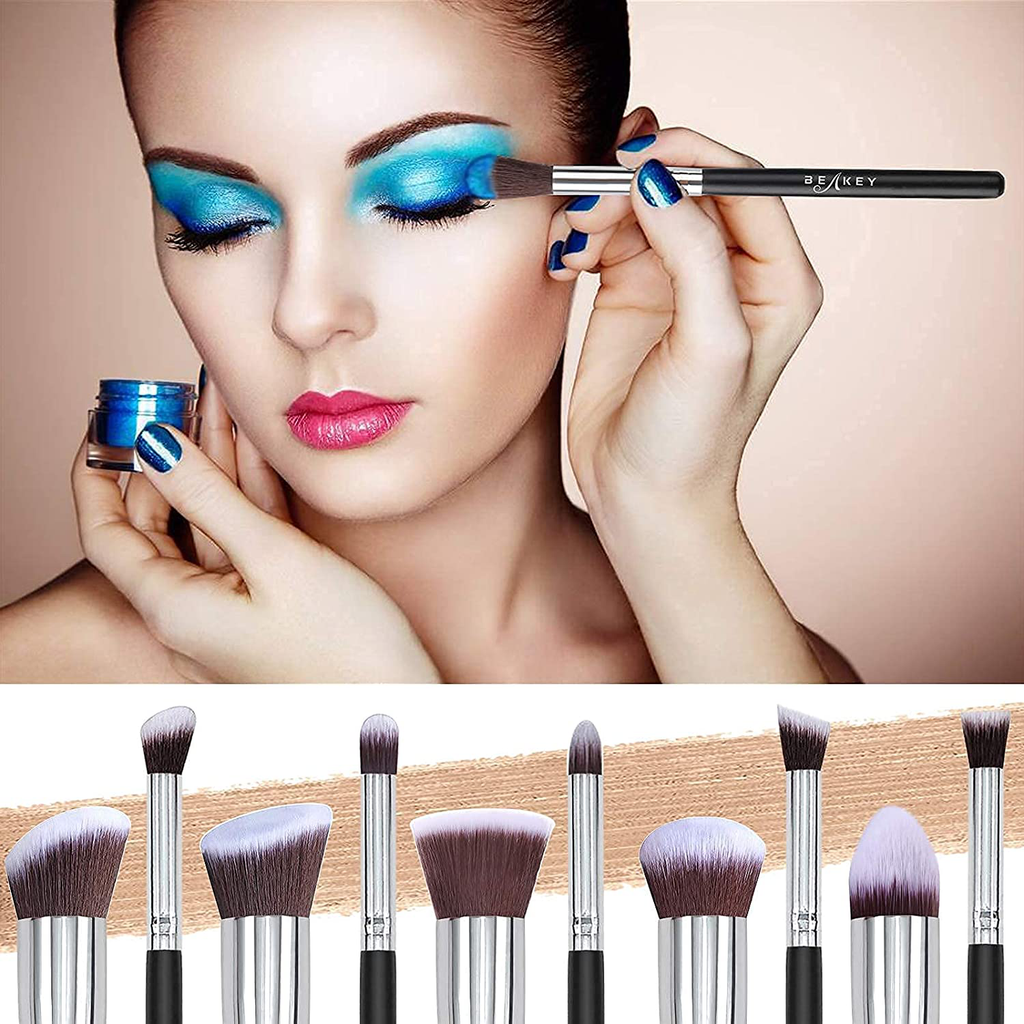 BEAKEY Makeup Brush Set, Premium Synthetic Foundation Face Powder Blush Eyeshadow Kabuki Brush Kit, Makeup Brushes with Makeup Sponge and Brush Cleaner (10+2pcs, Black/Silver)